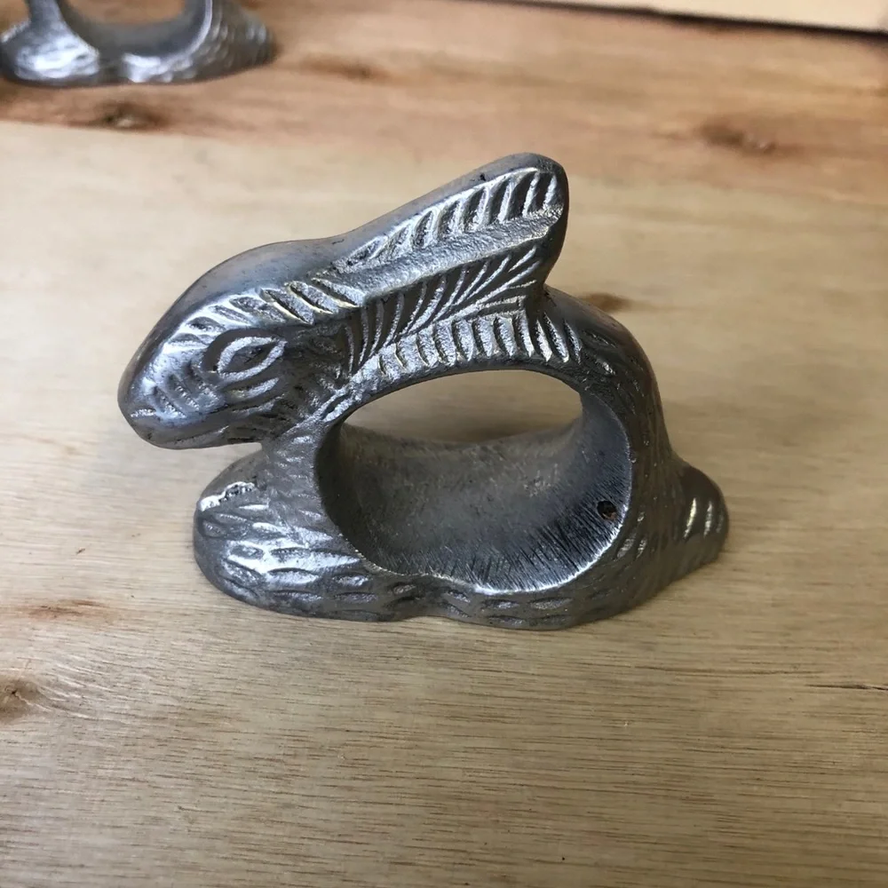 Silver bunny napkin rings